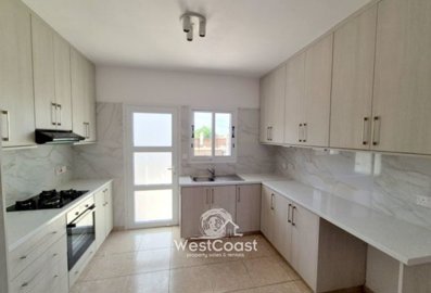 182189-town-house-for-sale-in-chlorakafull