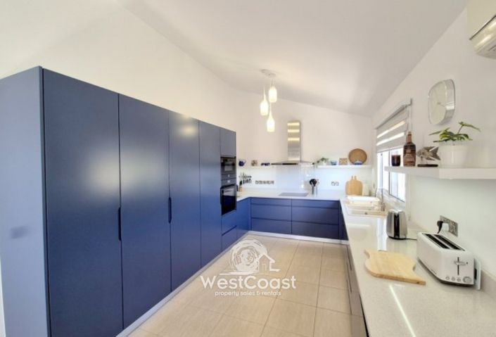 Image No.5-3 Bed Villa for sale