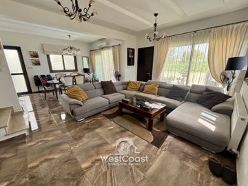 182503-detached-villa-for-sale-in-peyiafull
