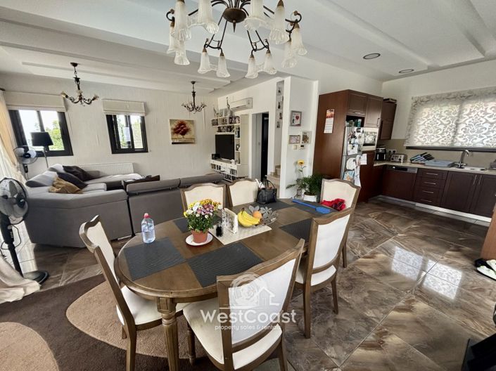 Image No.7-3 Bed Villa for sale