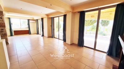 182883-detached-villa-for-sale-in-gioloufull