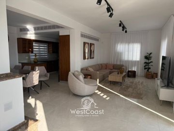 183020-detached-villa-for-sale-in-kissonergaf