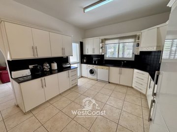 183480-detached-villa-for-sale-in-sea-caves-s