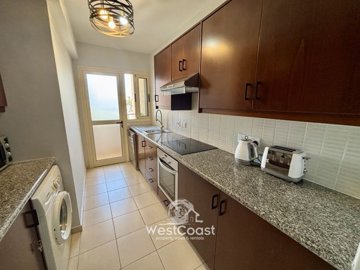 183555-apartment-for-sale-in-universalfull