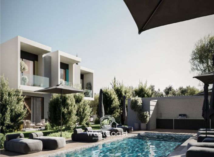 Image No.8-3 Bed Townhouse for sale