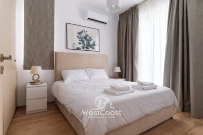184248-detached-villa-for-sale-in-peyiafull