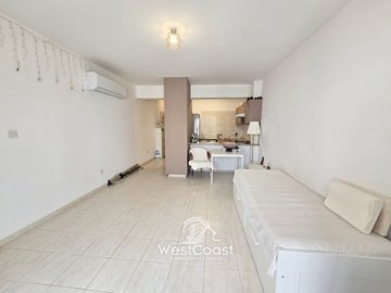 184390-studio-for-sale-in-chlorakafull