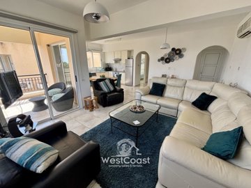 184401-apartment-for-sale-in-sea-caves-stgeor