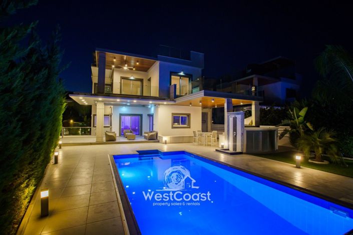 Image No.1-4 Bed Villa for sale