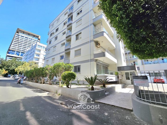 Image No.1-Appartement de 3 chambres à vendre à Limassol