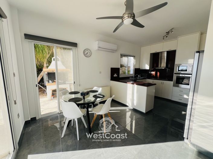 Image No.6-4 Bed Villa for sale