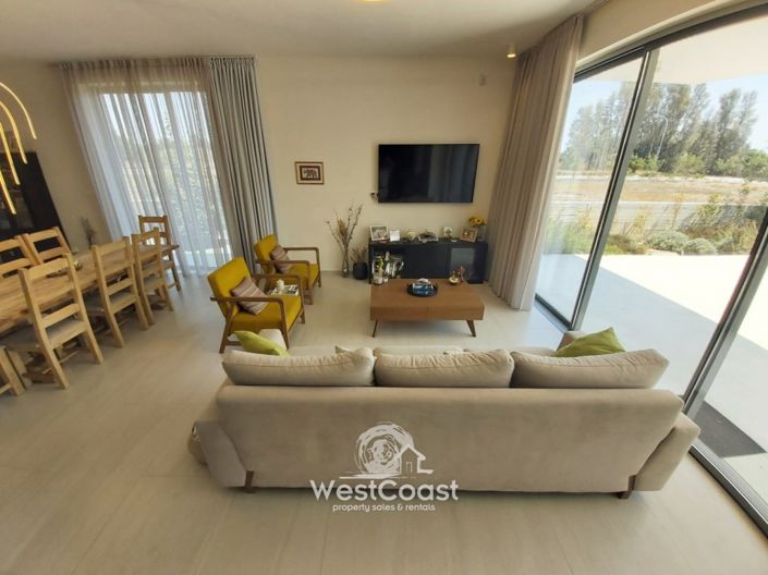 Image No.8-4 Bed Villa for sale