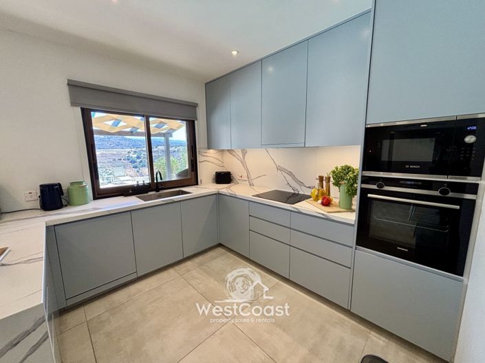 Image No.6-5 Bed Villa for sale