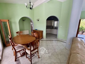 185200-bungalow-for-sale-in-sea-caves-stgeorg