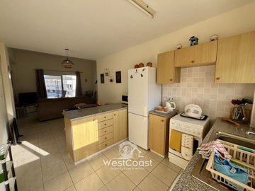 185312-apartment-for-sale-in-chlorakafull