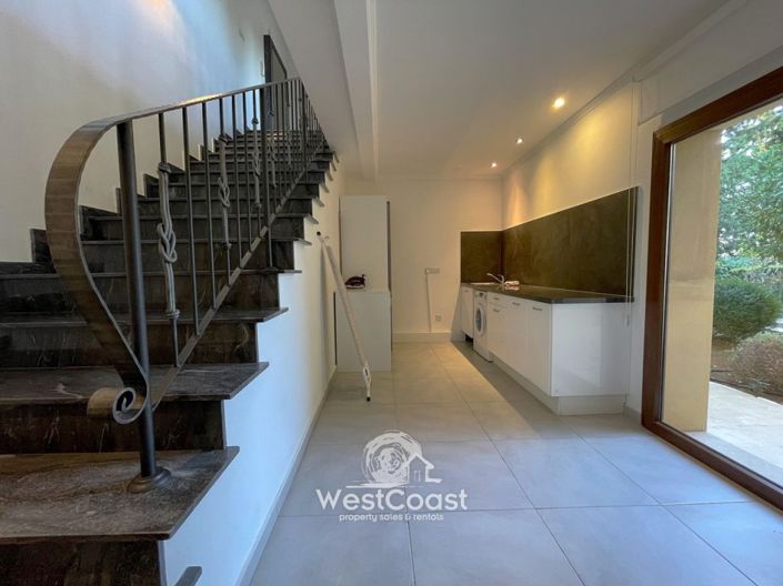 Image No.10-Villa de 5 chambres à vendre à Aphrodite Hills