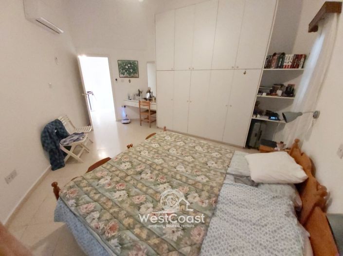 Image No.9-2 Bed Villa for sale