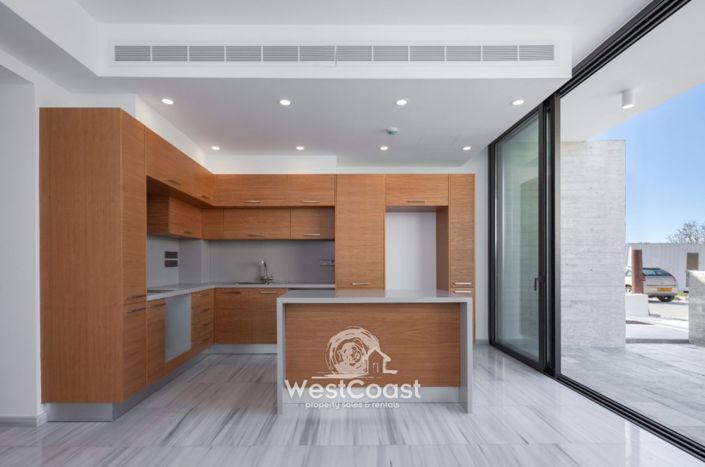 Image No.3-4 Bed Villa for sale