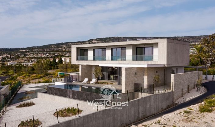 Image No.1-4 Bed Villa for sale