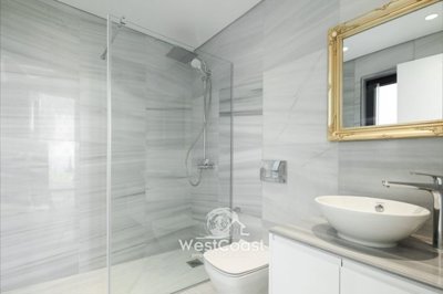 186681-detached-villa-for-sale-in-sea-caves-s