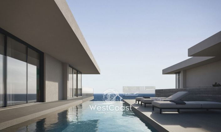 Image No.1-4 Bed Villa for sale