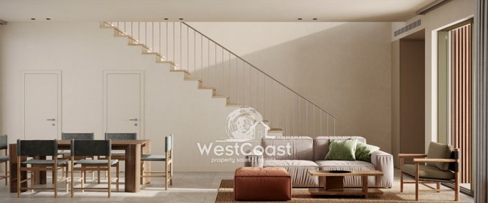 Image No.2-4 Bed Townhouse for sale