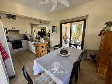 187234-detached-villa-for-sale-in-peristerona