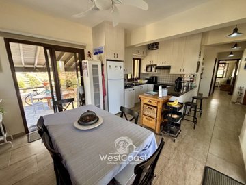 187235-detached-villa-for-sale-in-peristerona