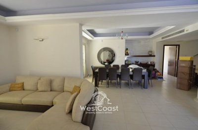 187280-detached-villa-for-sale-in-sea-caves-s