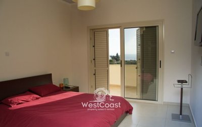 187287-detached-villa-for-sale-in-sea-caves-s