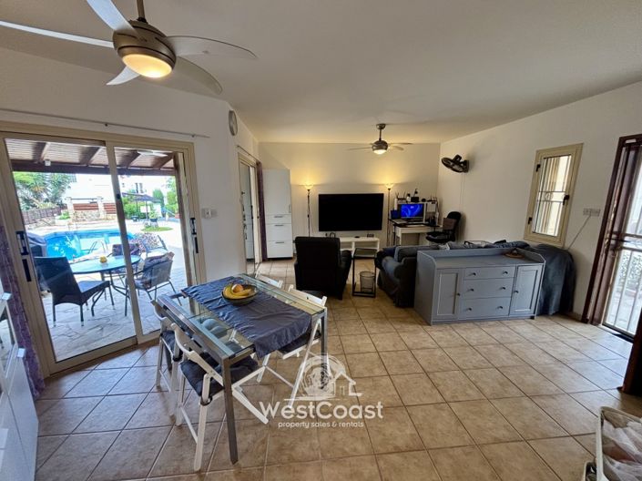 Image No.2-3 Bed Villa for sale