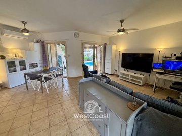 187456-semi-detached-villa-for-sale-in-tombs-