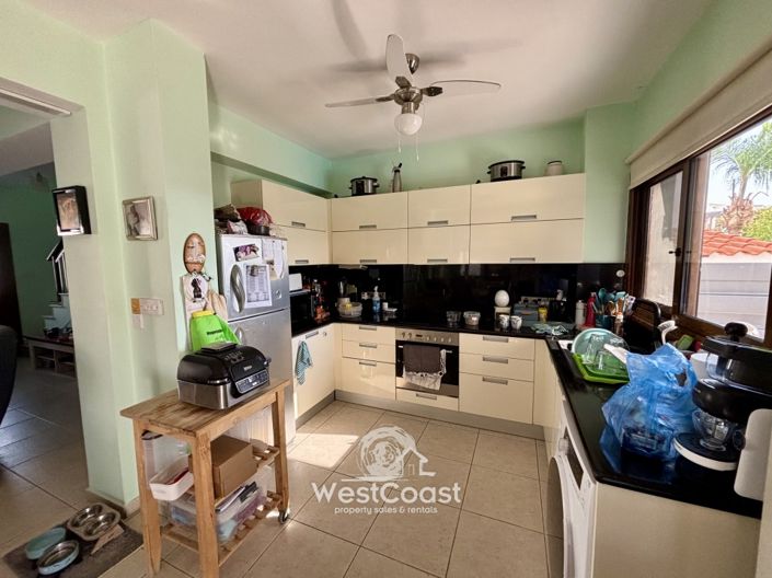 Image No.5-2 Bed Villa for sale