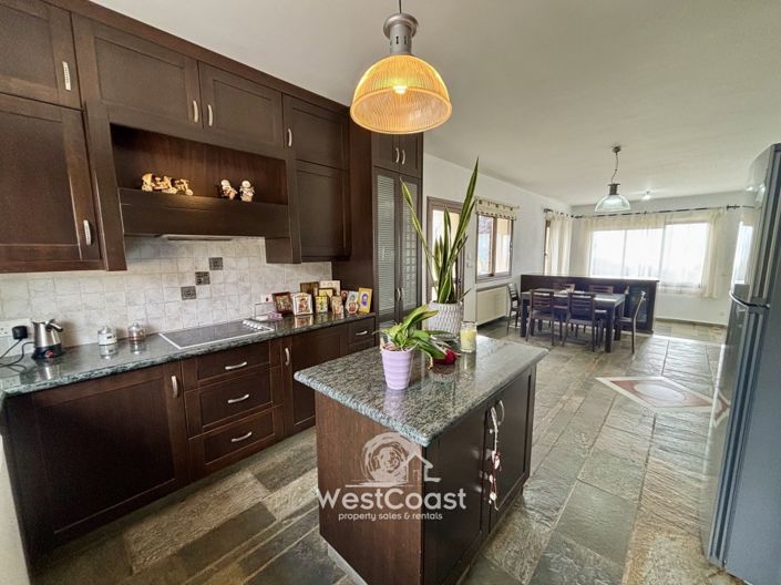 Image No.5-3 Bed Villa for sale