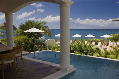ocean-view-villa-suite-with-pool