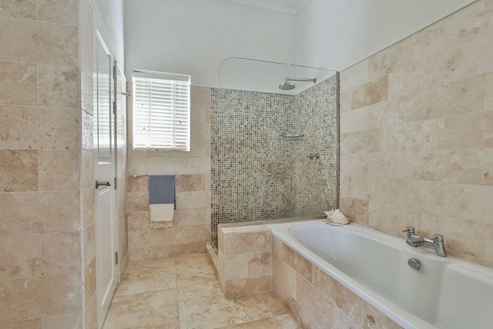 Image No.13-4 Bed Villa for sale