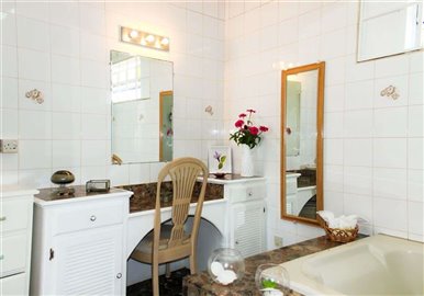 16-master-ensuite