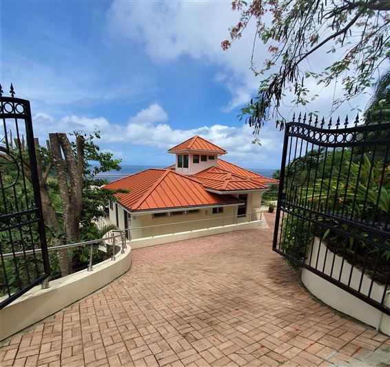 Image No.2-Villa de 6 chambres à vendre à Marigot Bay