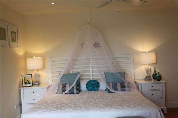 Image No.11-Maison de ville de 4 chambres à vendre à Cap Estate