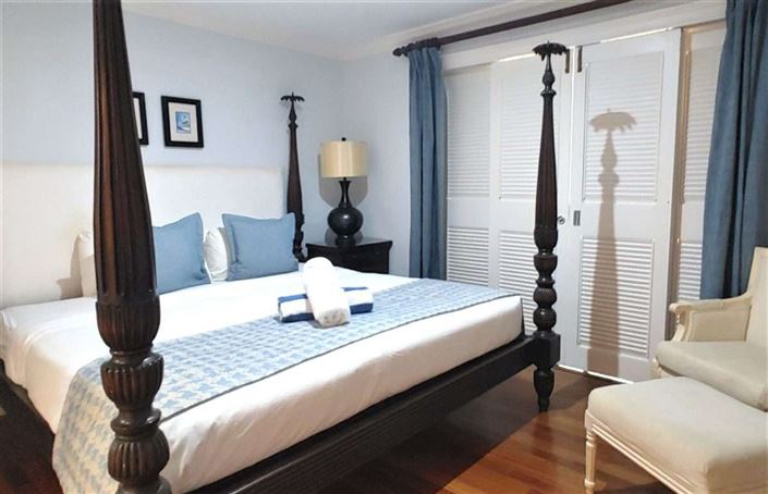 Image No.10-Maison de ville de 4 chambres à vendre à Cap Estate