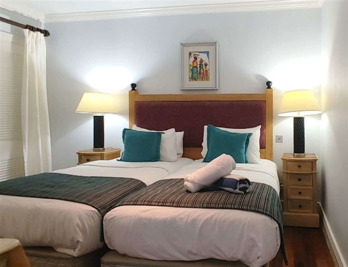 Image No.9-Maison de ville de 4 chambres à vendre à Cap Estate