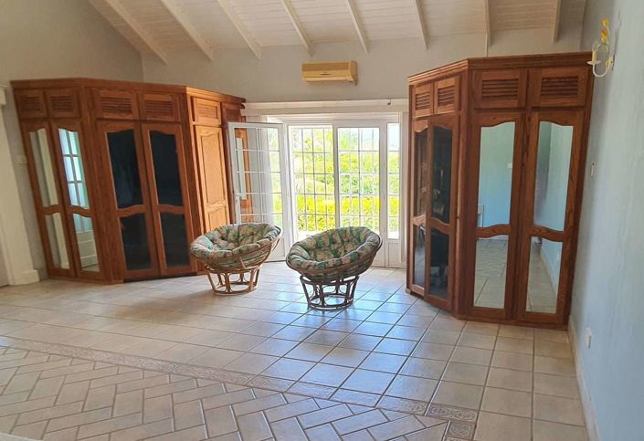 Image No.13-3 Bed Villa for sale