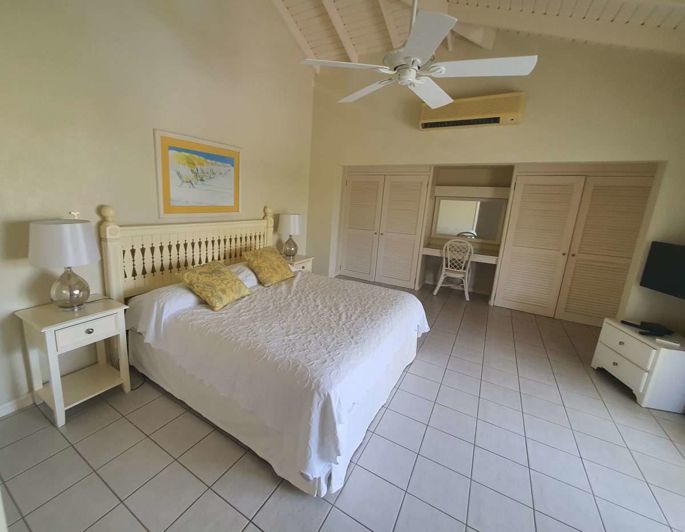 Image No.15-3 Bed Townhouse for sale