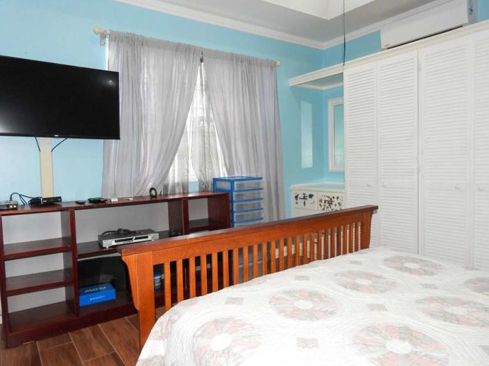 Image No.15-4 Bed Villa for sale