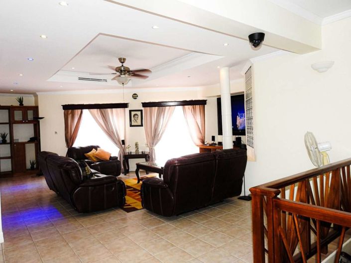 Image No.8-4 Bed Villa for sale