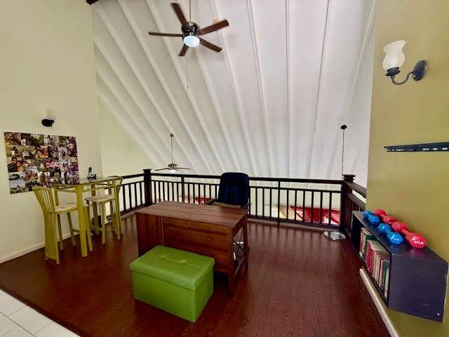 Image No.12-3 Bed Villa for sale