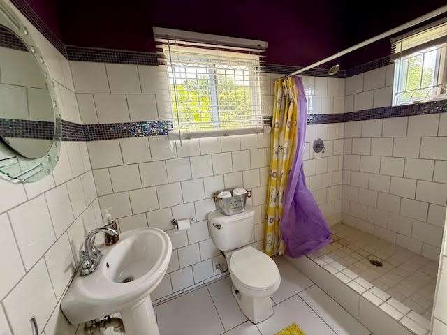 Image No.21-3 Bed Villa for sale