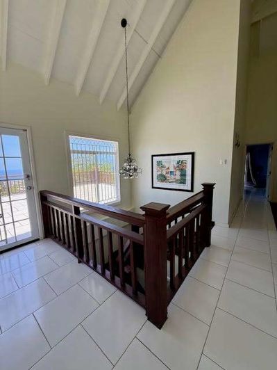 Image No.20-3 Bed Villa for sale