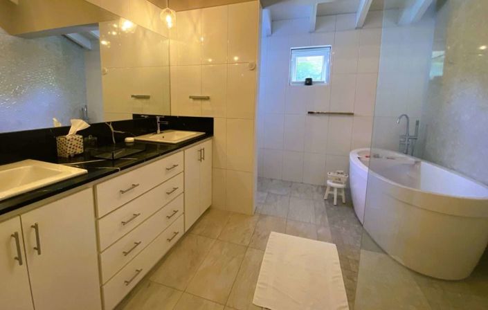 Image No.14-Villa de 4 chambres à vendre à Cap Estate