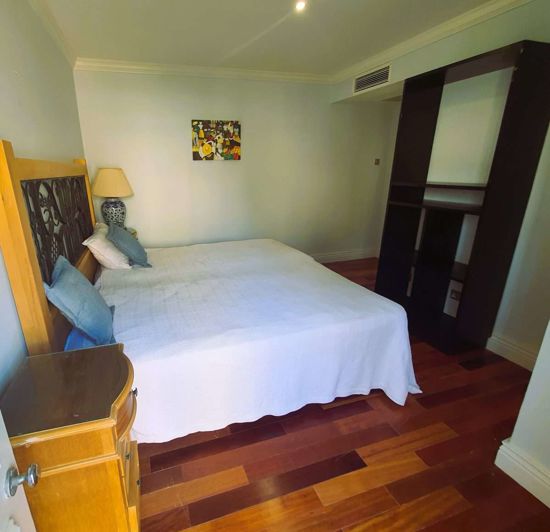 Image No.10-3 Bed Townhouse for sale